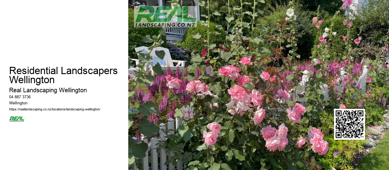 Wellington Garden Fence Design